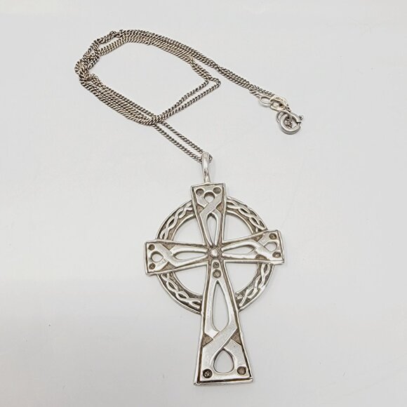 Vintage Sterling Silver Celtic Cross Necklace - Picture 2 of 9